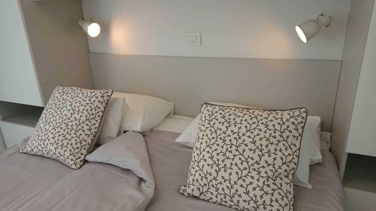 Apartments Nina Rab Town Luaran gambar